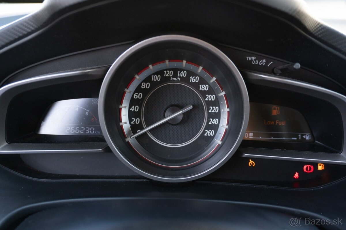 Mazda 3 2.2 Skyactiv -D150 Attraction - 16