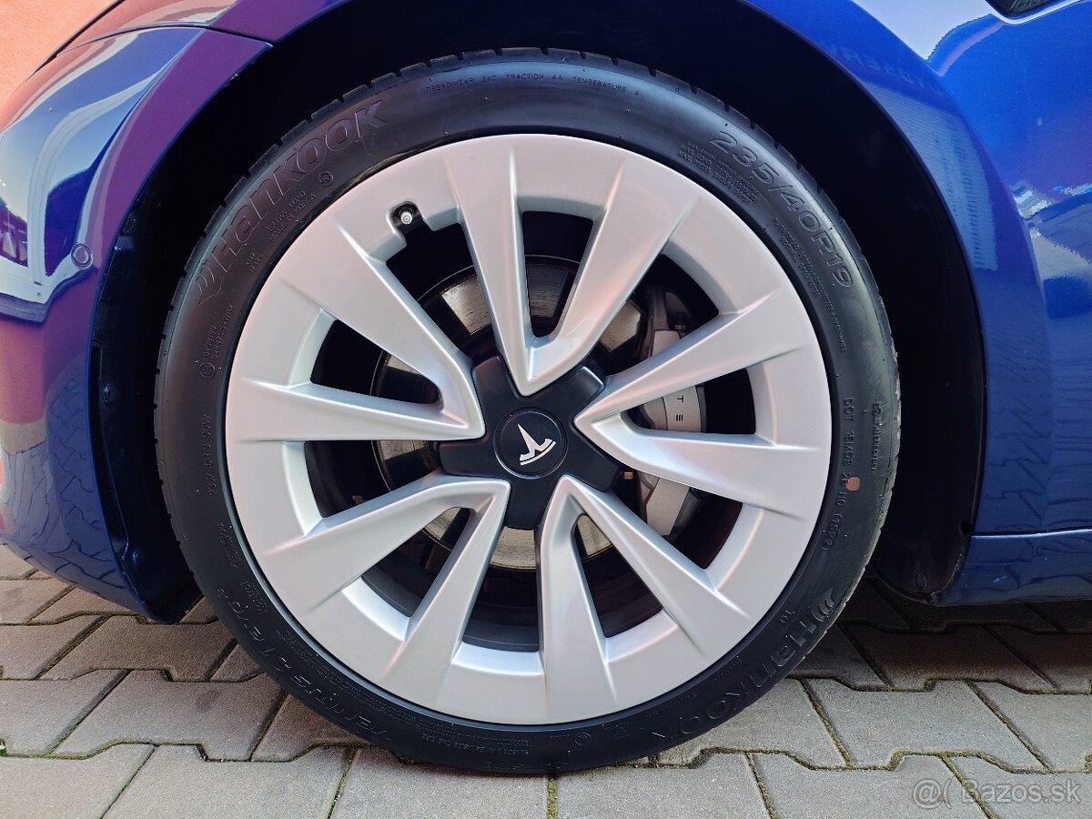 Tesla Model 3 Standard Range Plus 208 kW (ODPOČET DPH) - 16