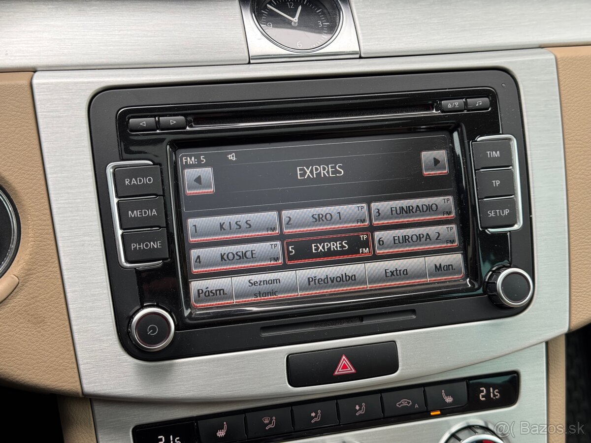 Volkswagen Passat Variant 2.0 TSI Highline - 16