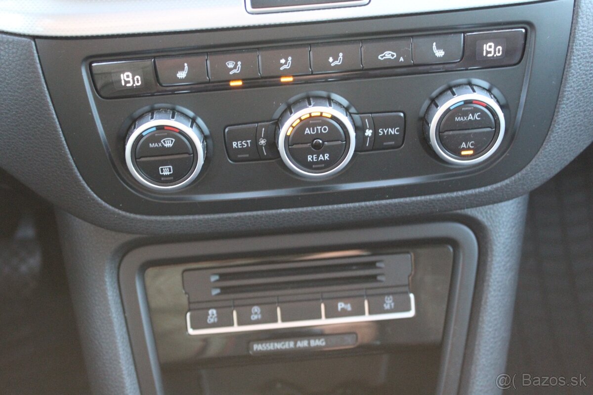 Volkswagen Sharan 2.0 TDI BMT Highline 4MOTION - 16