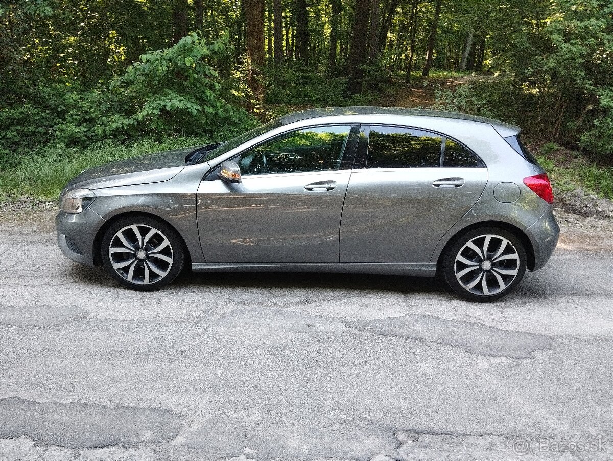 Mercedes Benz A - 16