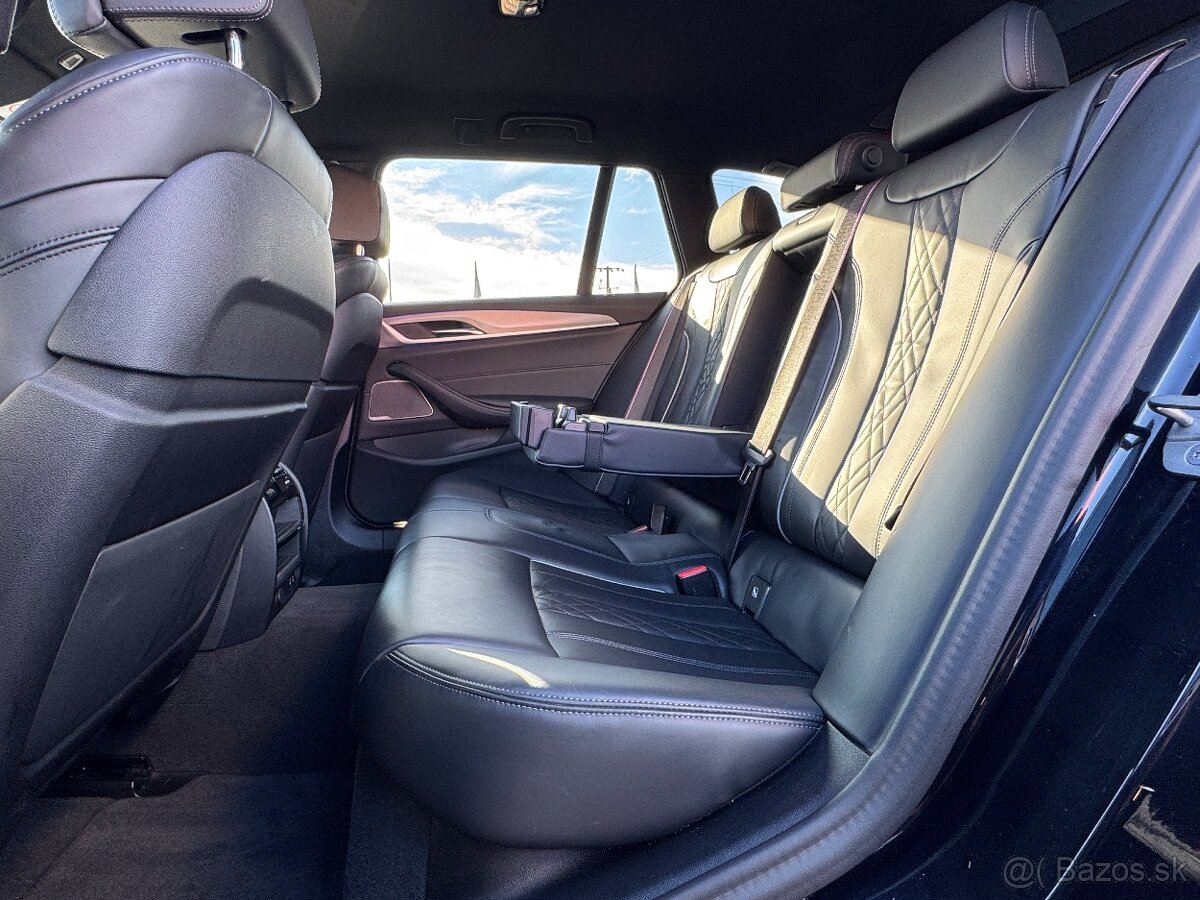 BMW RAD5 TOURING 540d drive , vozidlo v zaruke - 16