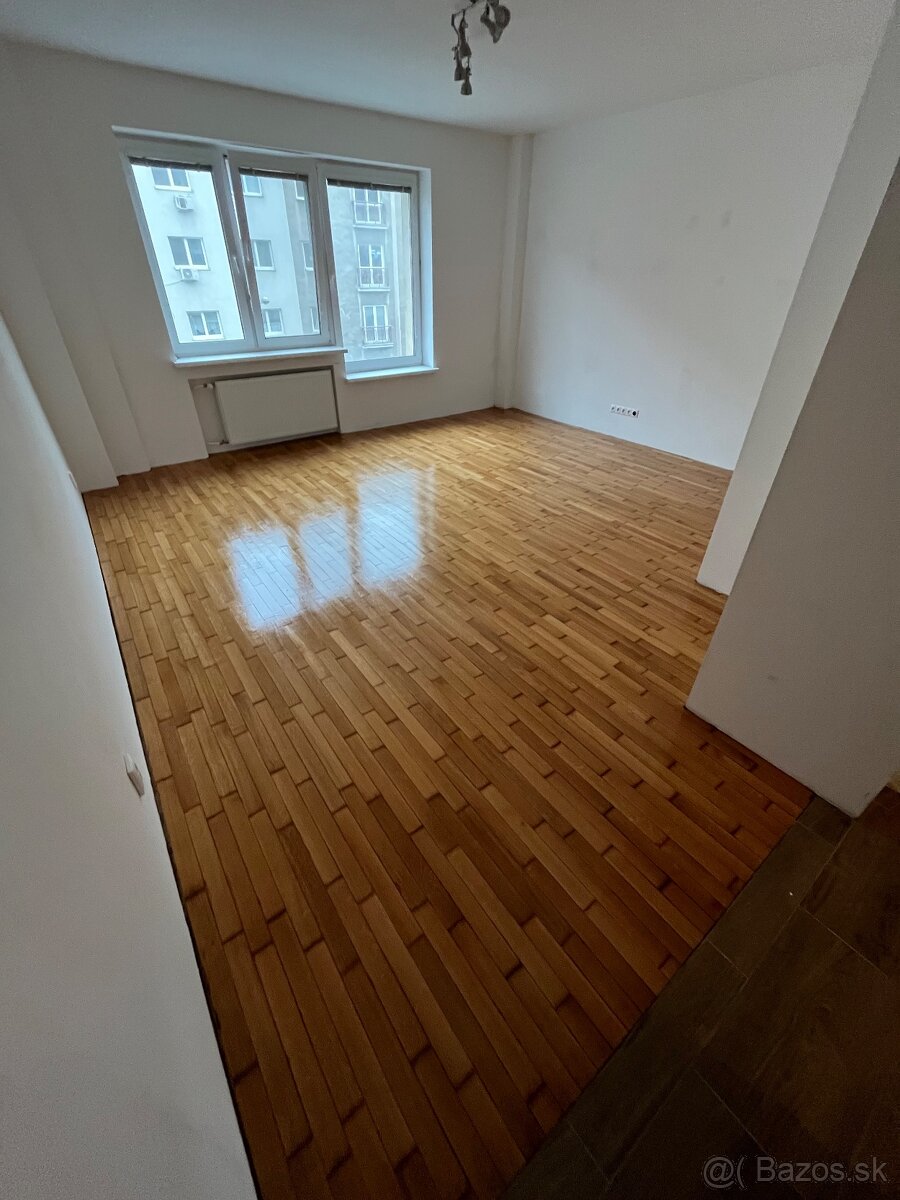 Brúsenie parkiet - 16