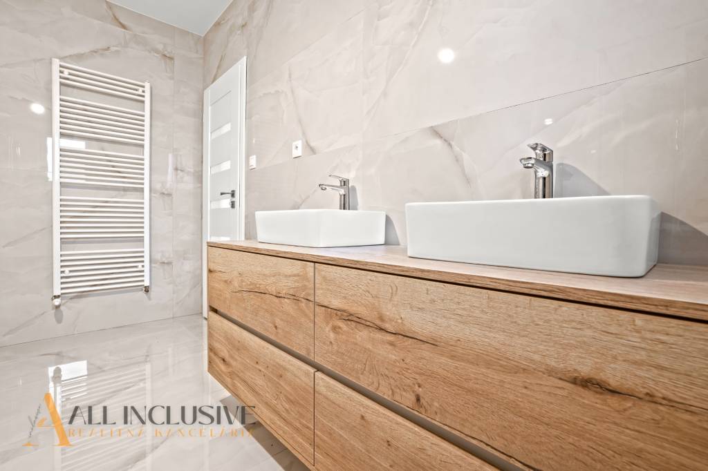 ALL INCLUSIVE | NA PREDAJ 4-IZBOVÝ RD | NOVOSTAVBA, DUNAJSKÁ - 16