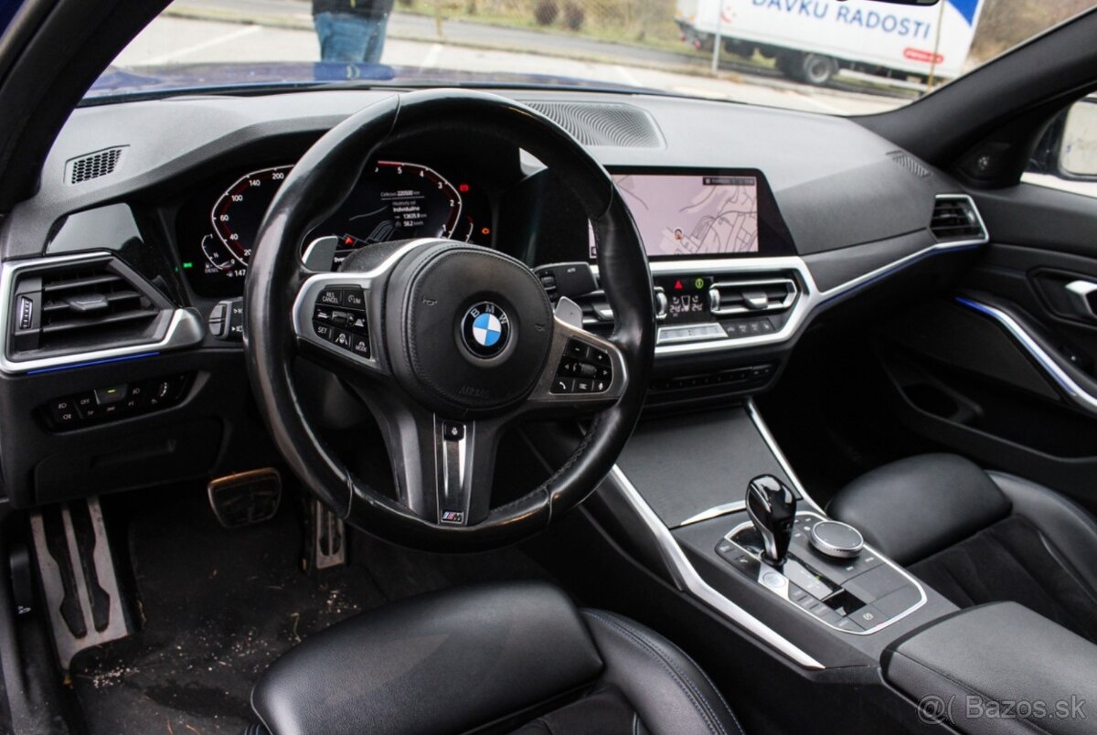 BMW Rad 3 320d xDrive A/T MPacket. AJ NA SPLÁTKY - 16