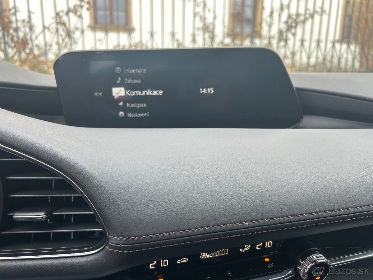 Mazda 3 2.0 Skyactiv Comfort A/T ODPOČET DPH - 16
