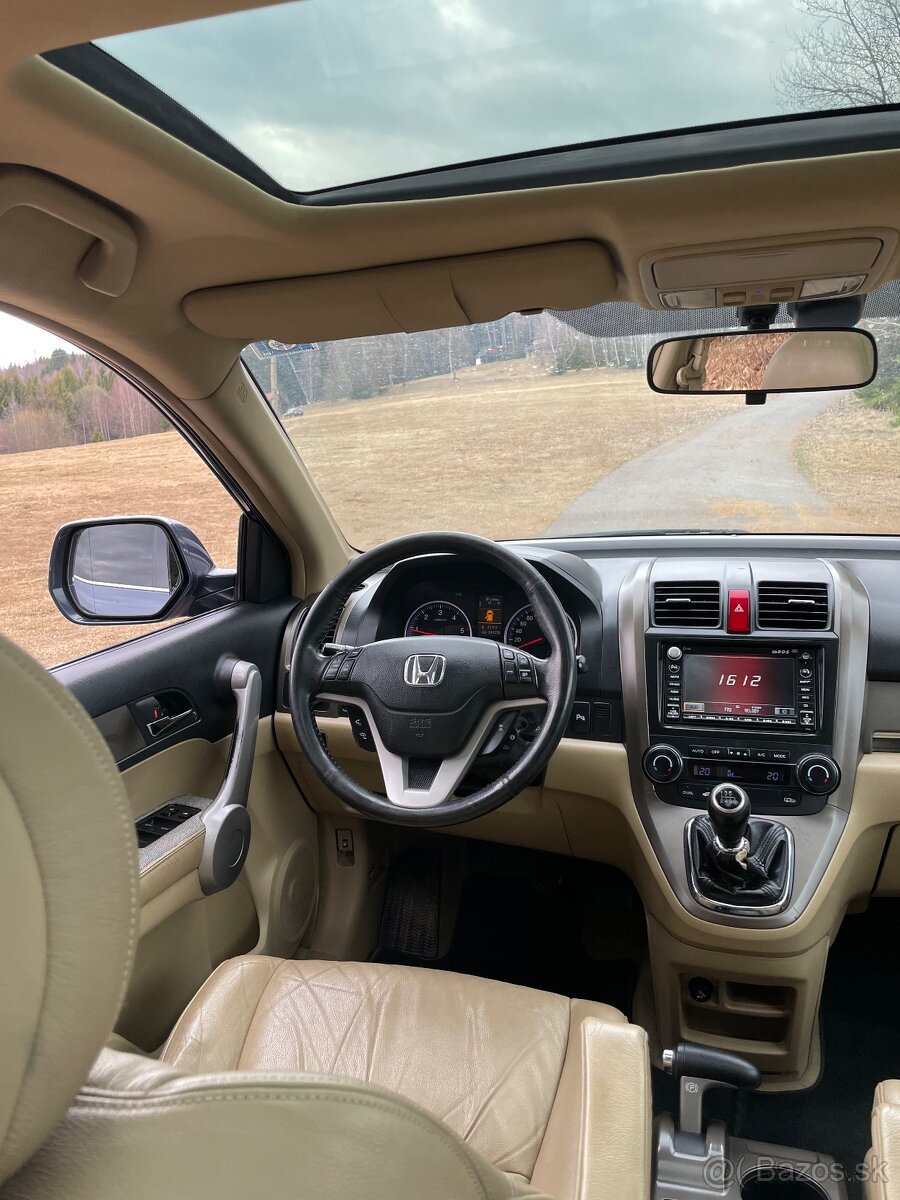 🚗Honda CR-V 2.2 i-CTDi Executive 2006 - 16