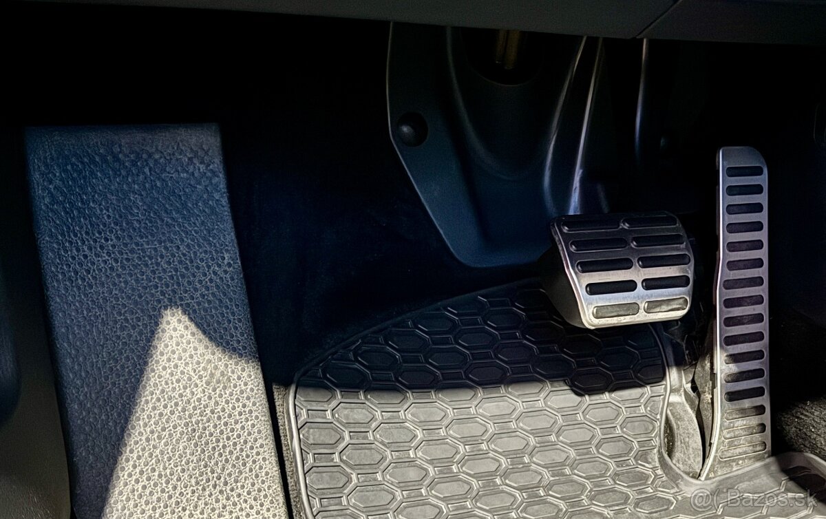 Volkswagen Passat Alltrack 4x4 DSG 130 kw - 16