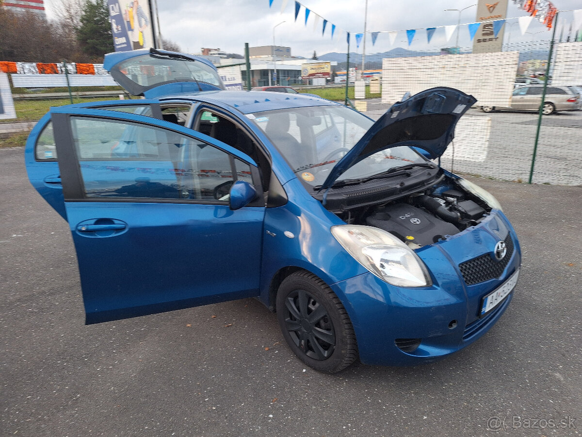 Toyota Yaris 1,4D-4D 66 kW Automat 5 - 16