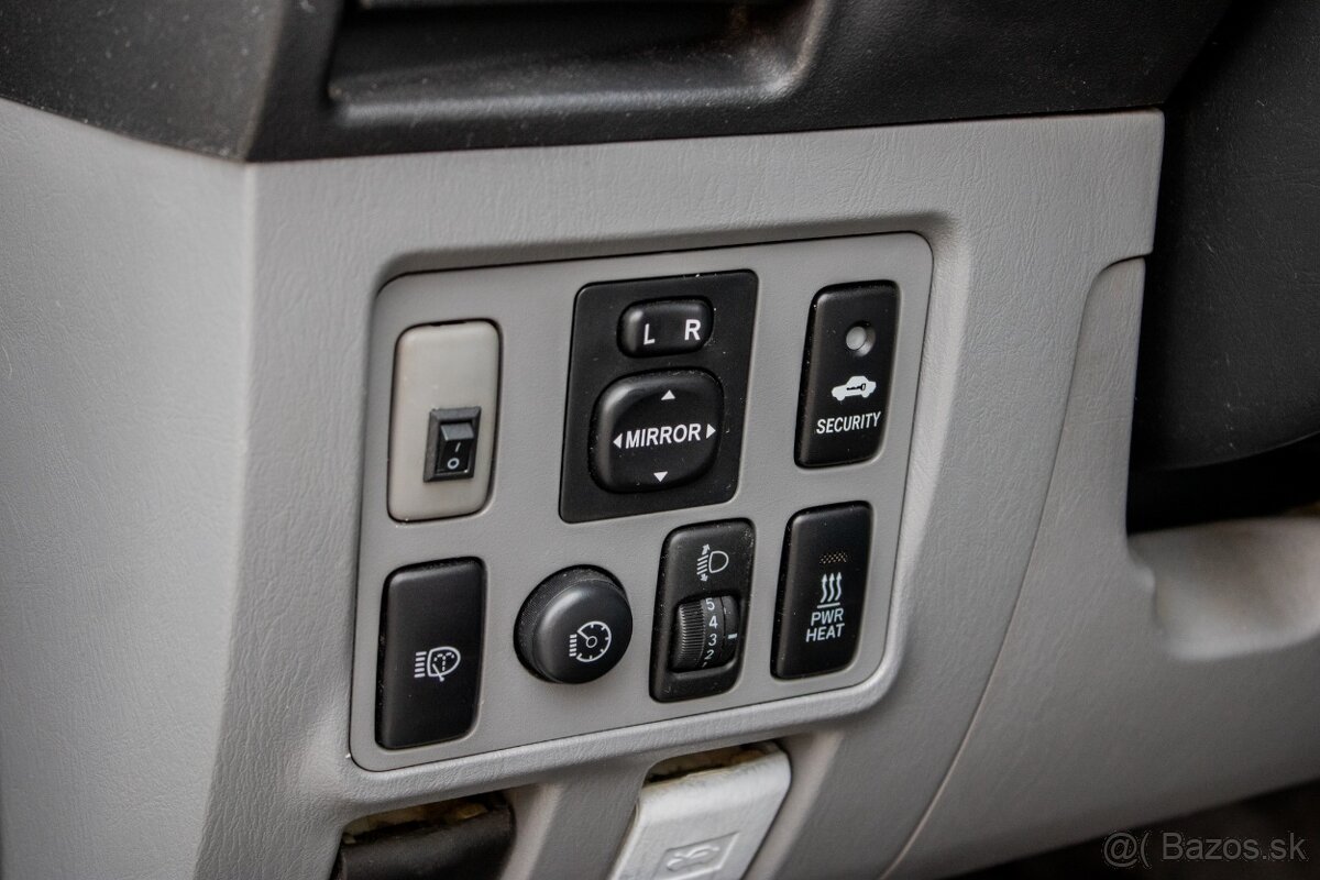 Toyota Hilux DC 3.0 4x4 - 16