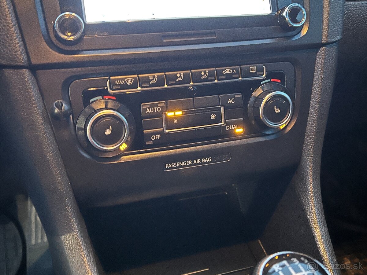 Volkswagen Golf 1.4 TSI 160k Highline - 16