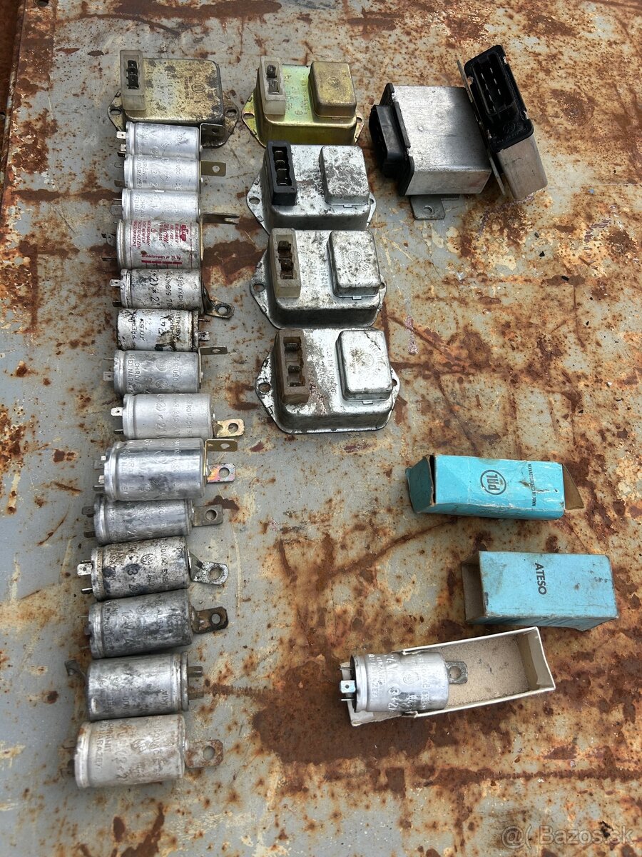 Motorčeky kúrenia, stieračov, na maják - 16