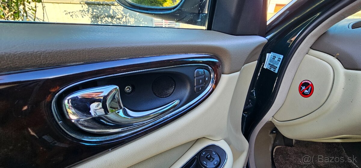 Jaguar XJ8 V8 4.0i Long - 16