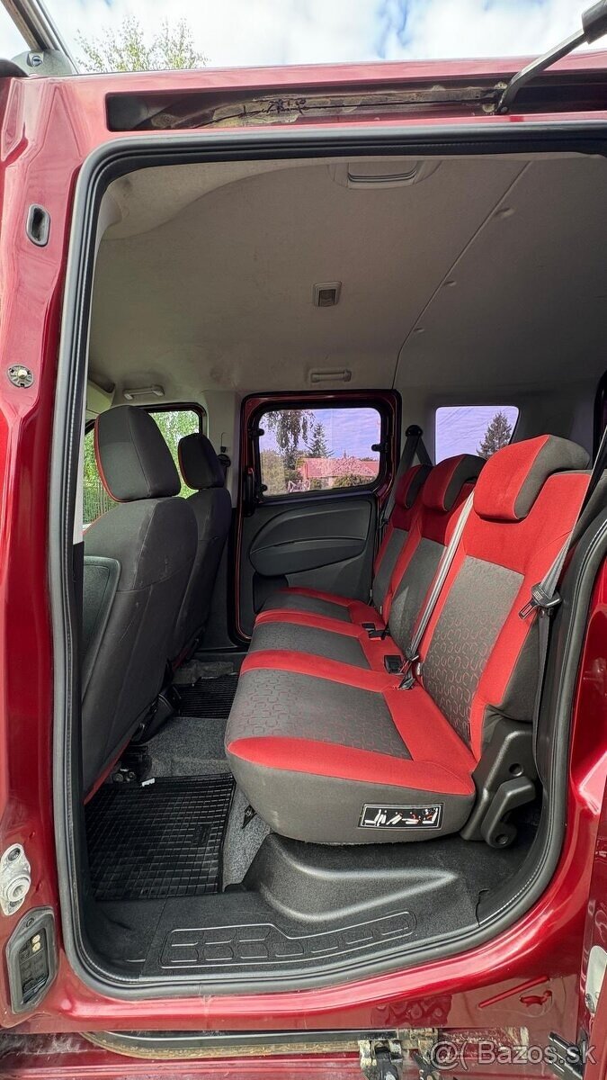 Fiat Dobló Panorama 1.6JTD MULTIJET 105 LOUNGE NOVA STK EK - 16