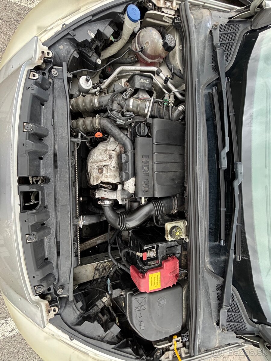 Peugeot 308 1.6 HDi (2008) - 66kW - 16