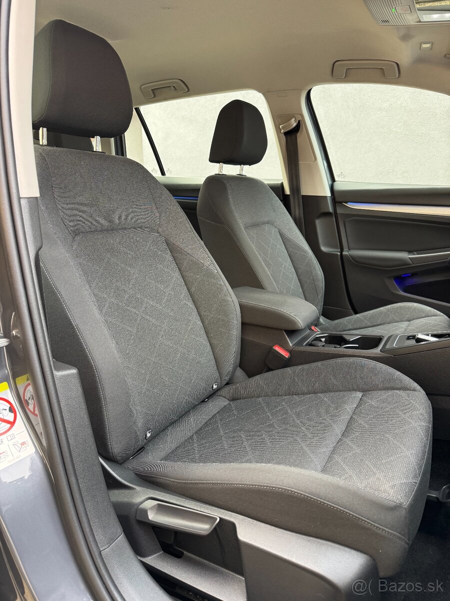 VOLKSWAGEN GOLF VARIANT, 2,0 TDI, 85KW, AUTOMAT DSG, 6/2022 - 16