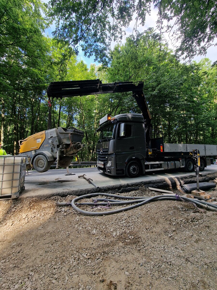 Autodoprava s hydraulickou rukou - 16