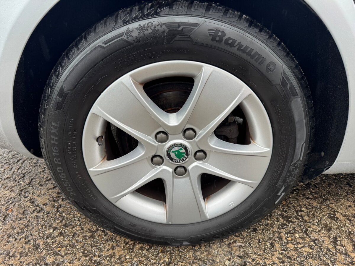 Škoda Octavia Combi 2,0 TDI 103kW Elegance - 16