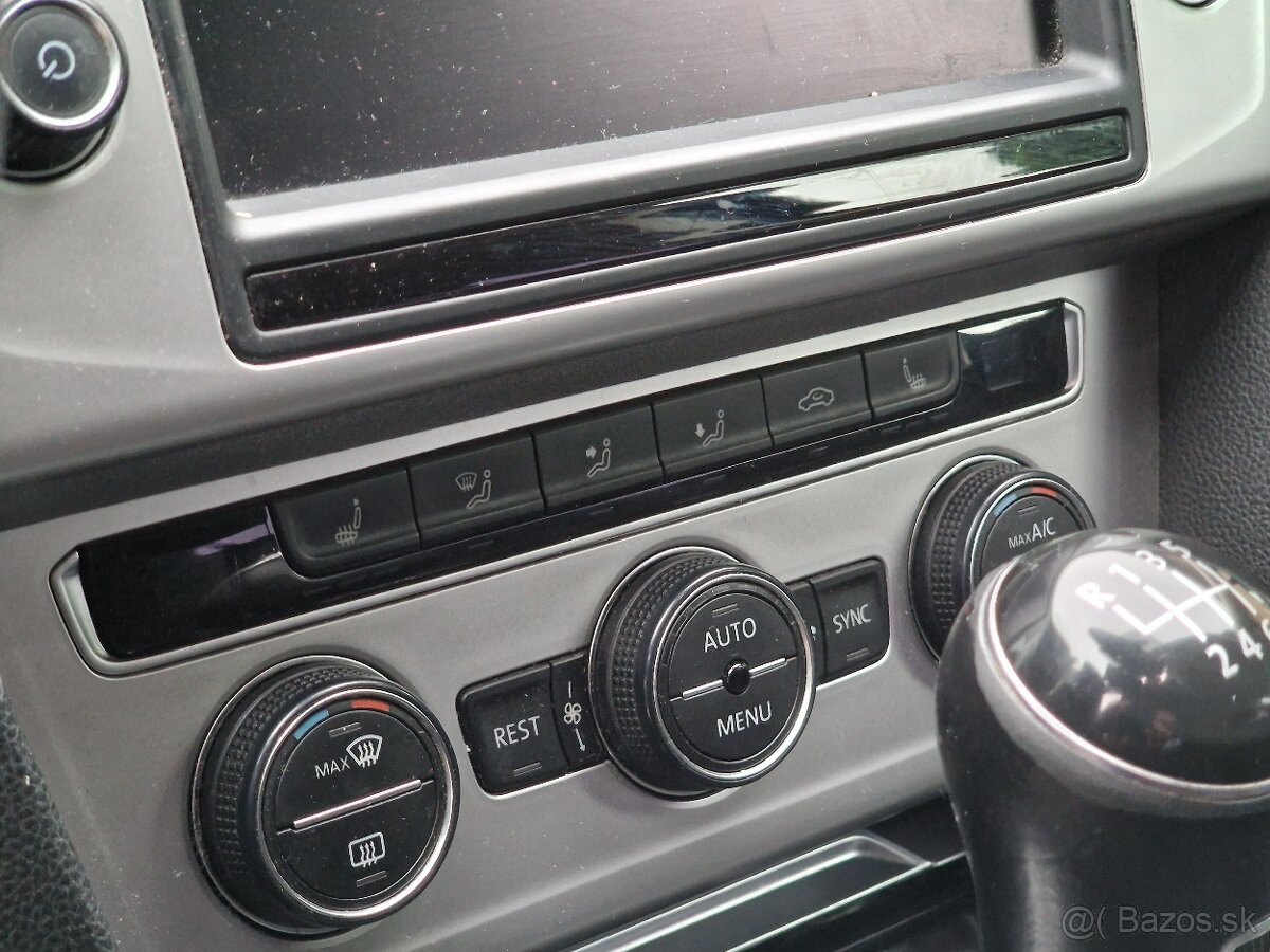 VW Passat B8 combi 2.0 TDi 110kw - 16