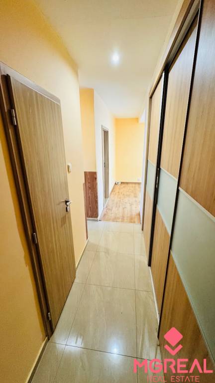 Na predaj 2 i zrekonštruovaný byt 50 m2 v Partizánskom - 16