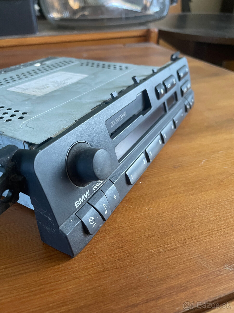Predám originálne rádio a ovladanie klimatizácie na BMW e46 - 16