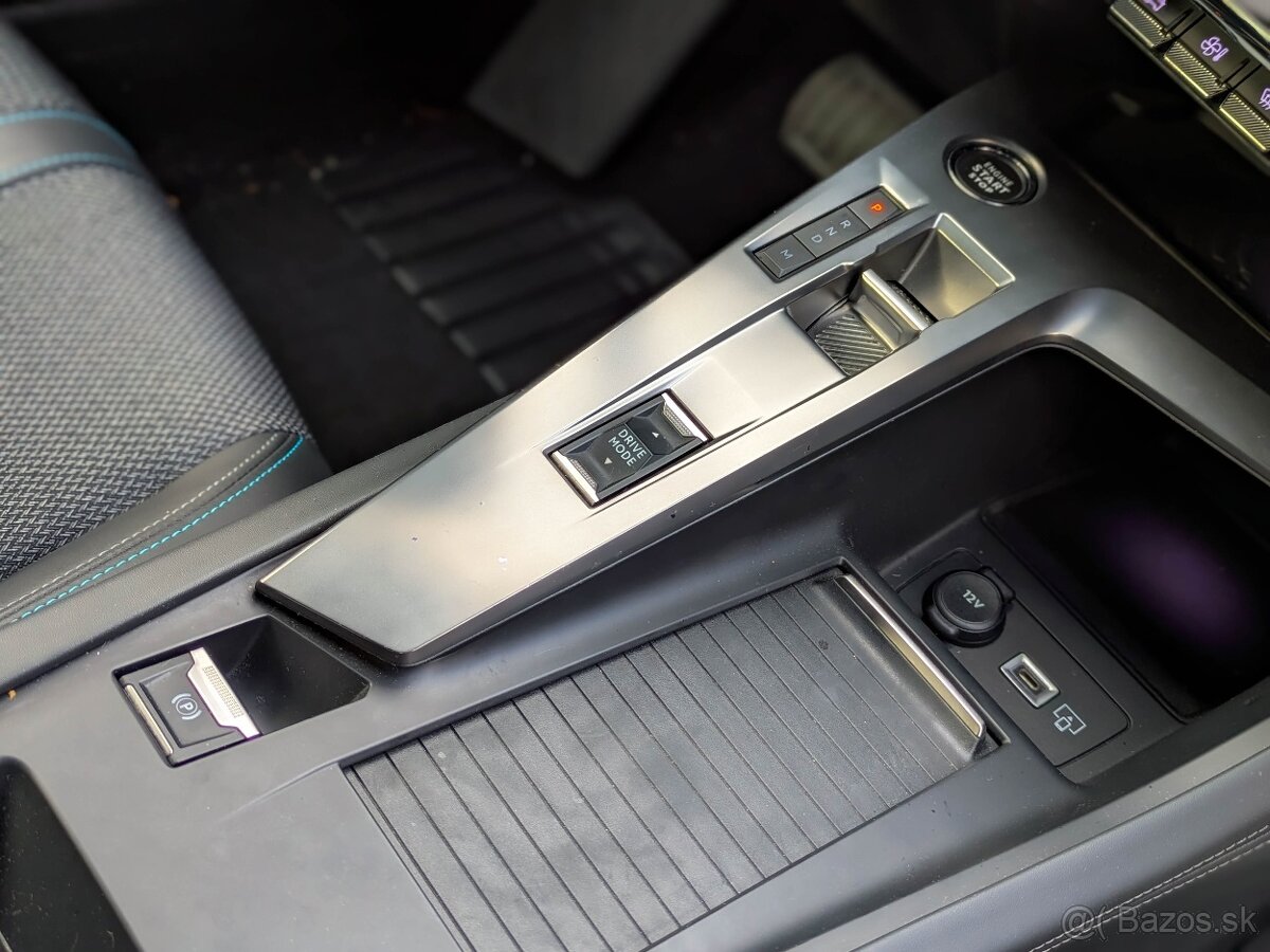 Peugeot 308 SW 1.5 BlueHDi 130 Allure Pack EAT8, v záruke - 16