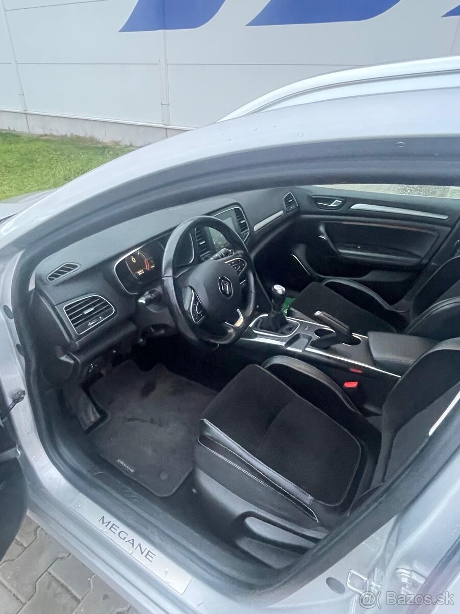 Renault Megane 2017 / 169 0006 km - 16