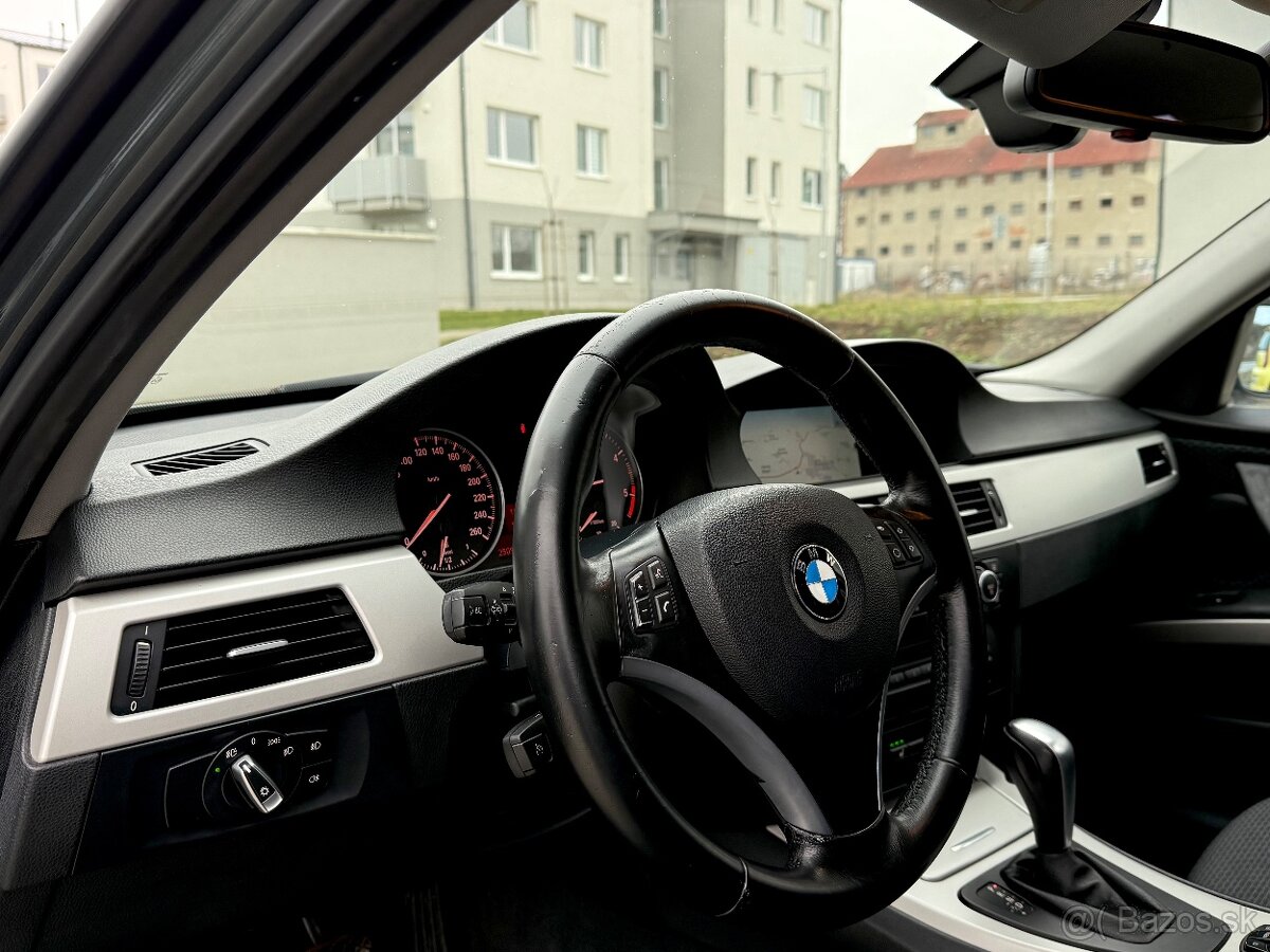 BMW 320d LCI XENON / PDC / LIGHTS PAKET - 16