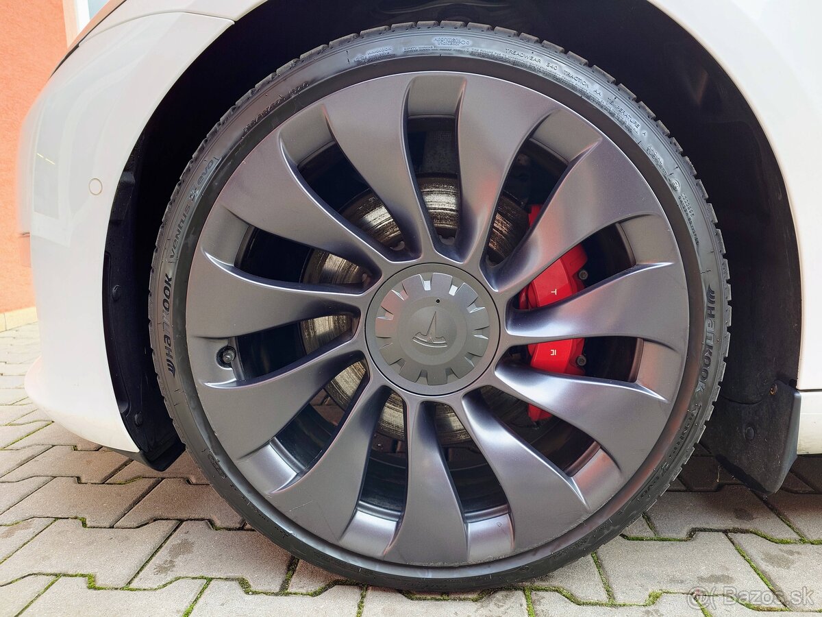 Tesla Model 3 2021 Performance (377 kW) - 16