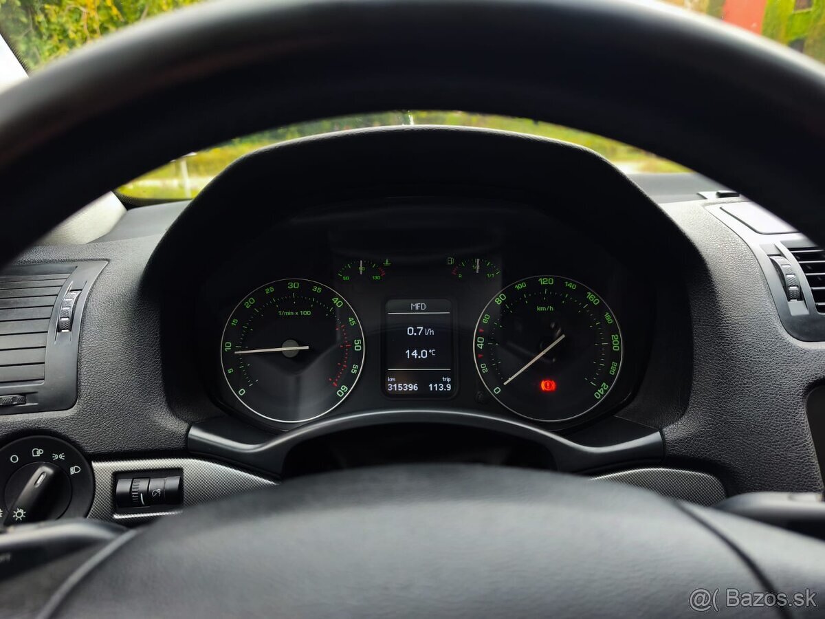 Škoda Octavia 2 sedan 1.9TDI 77kw bez DPF - 16