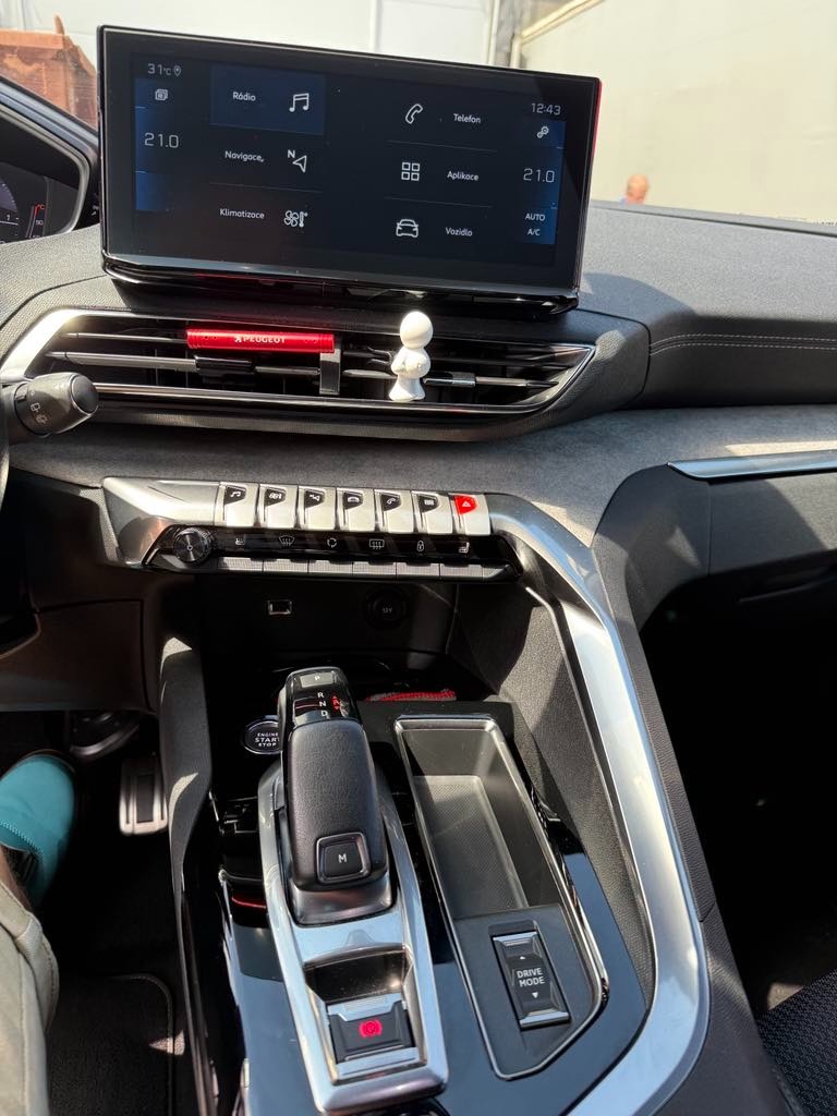 Peugeot 3008 GT automat diesel 96kw 67.000km - 16