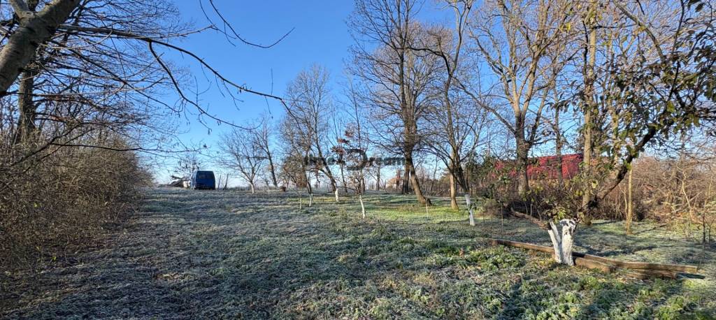 Na predaj: 2 izbový domček v Leviciach - 16