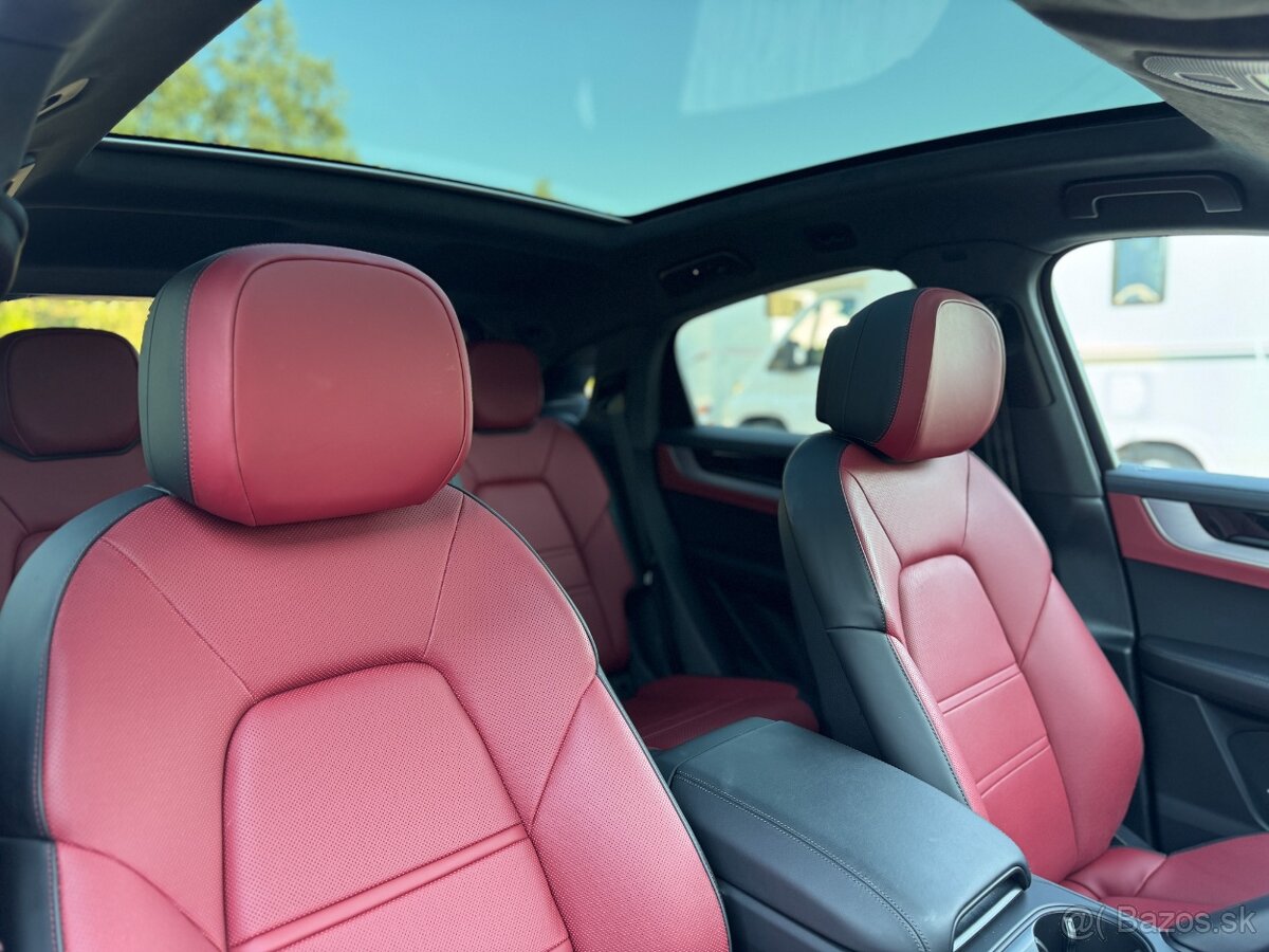 Porsche Cayenne Turbo E-Hybrid Matrix,Bose,Soft Close, Pano - 16