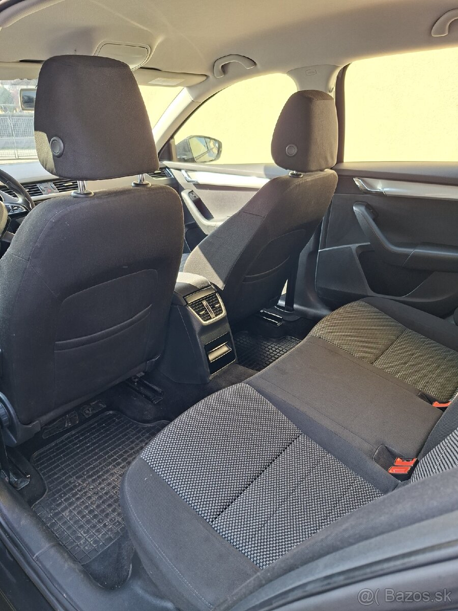 Škoda Octavi 3 - 16