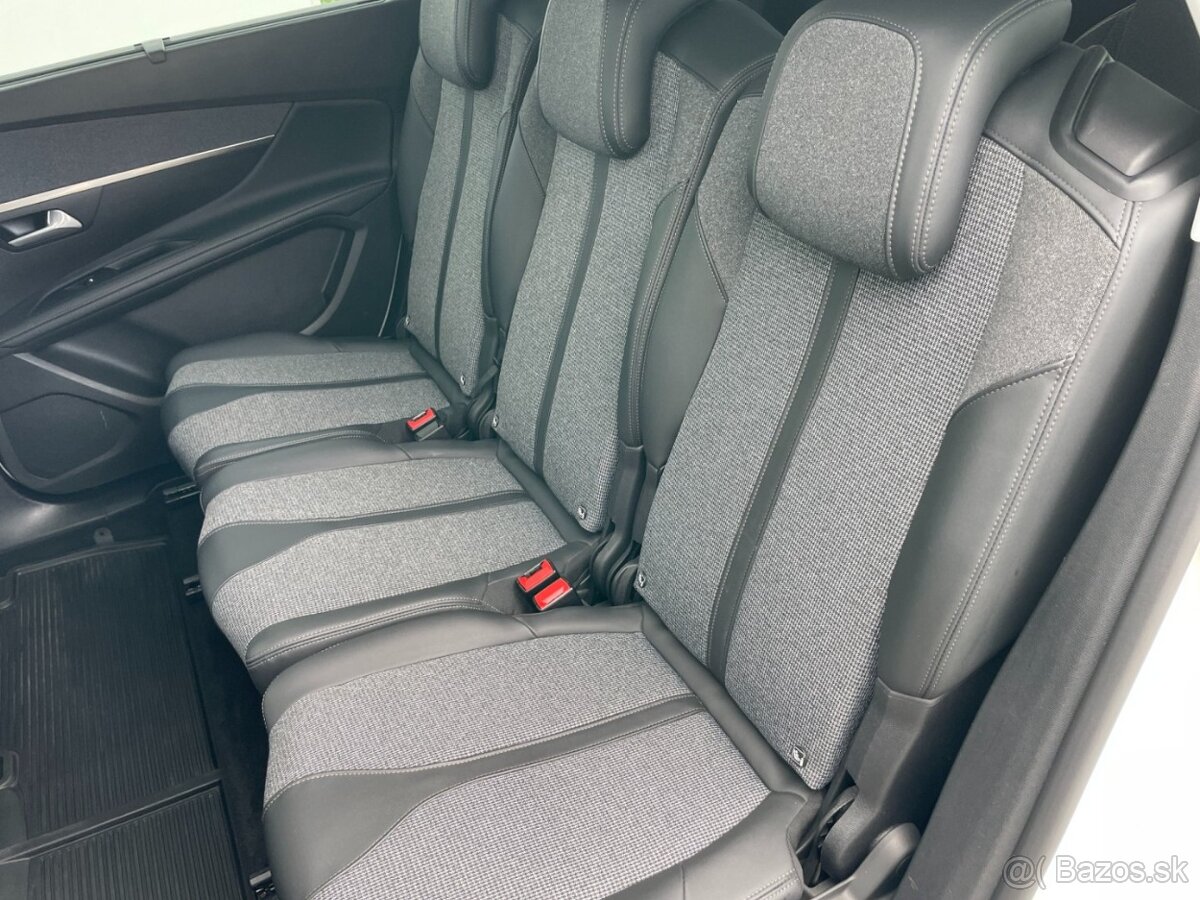 Peugeot 5008 II 1.2PT ALLURE 7míst ČR+1.maj. - 16
