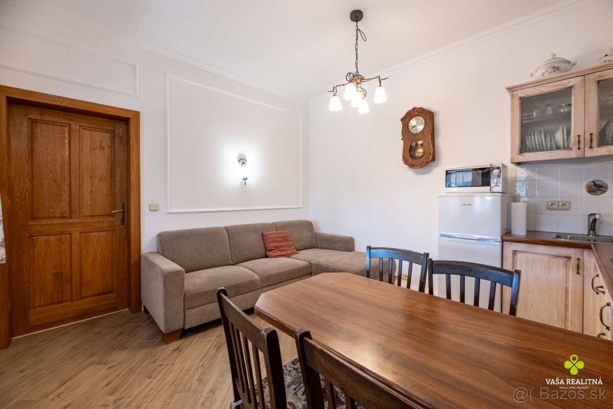 Investícia alebo bývanie v centre Bojníc - 16