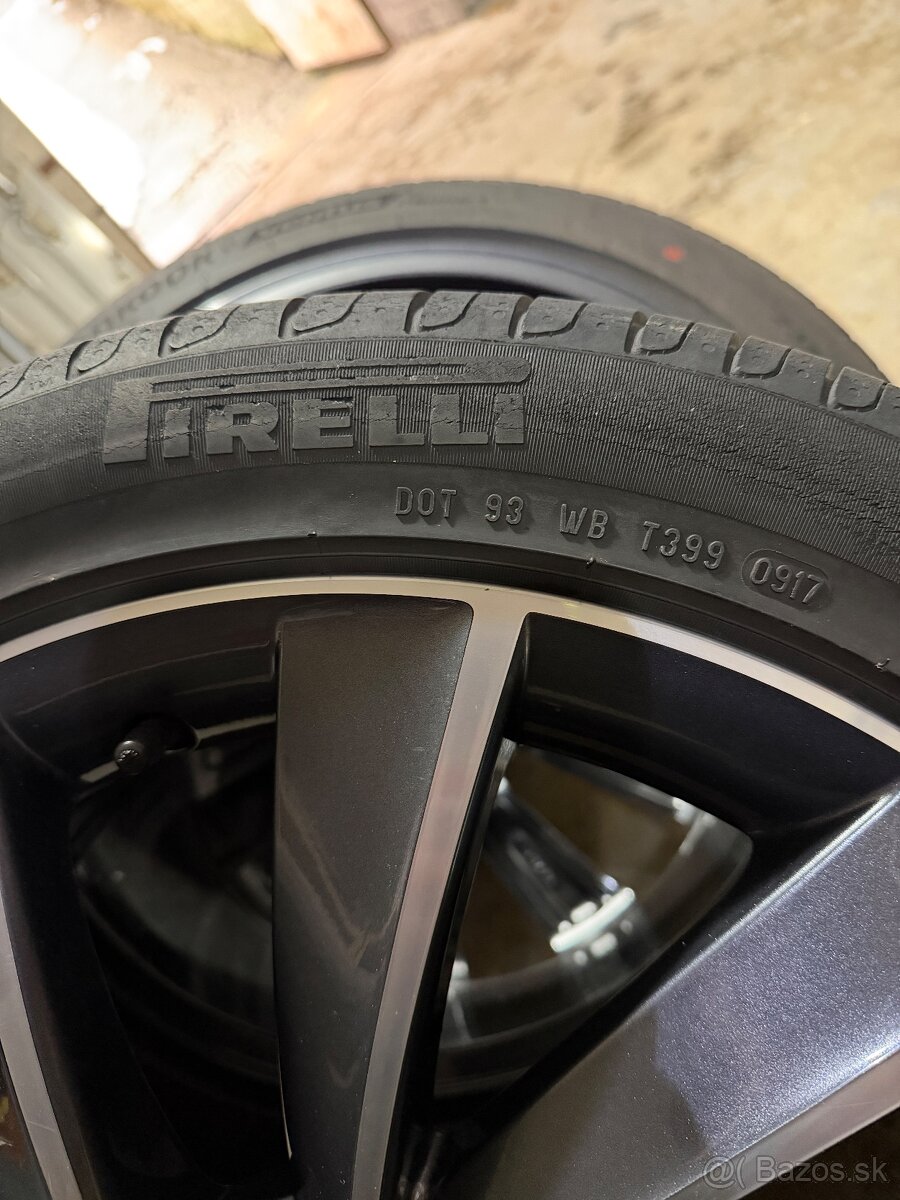 Škoda Pegasus 5x112 r18 235/45 - 16