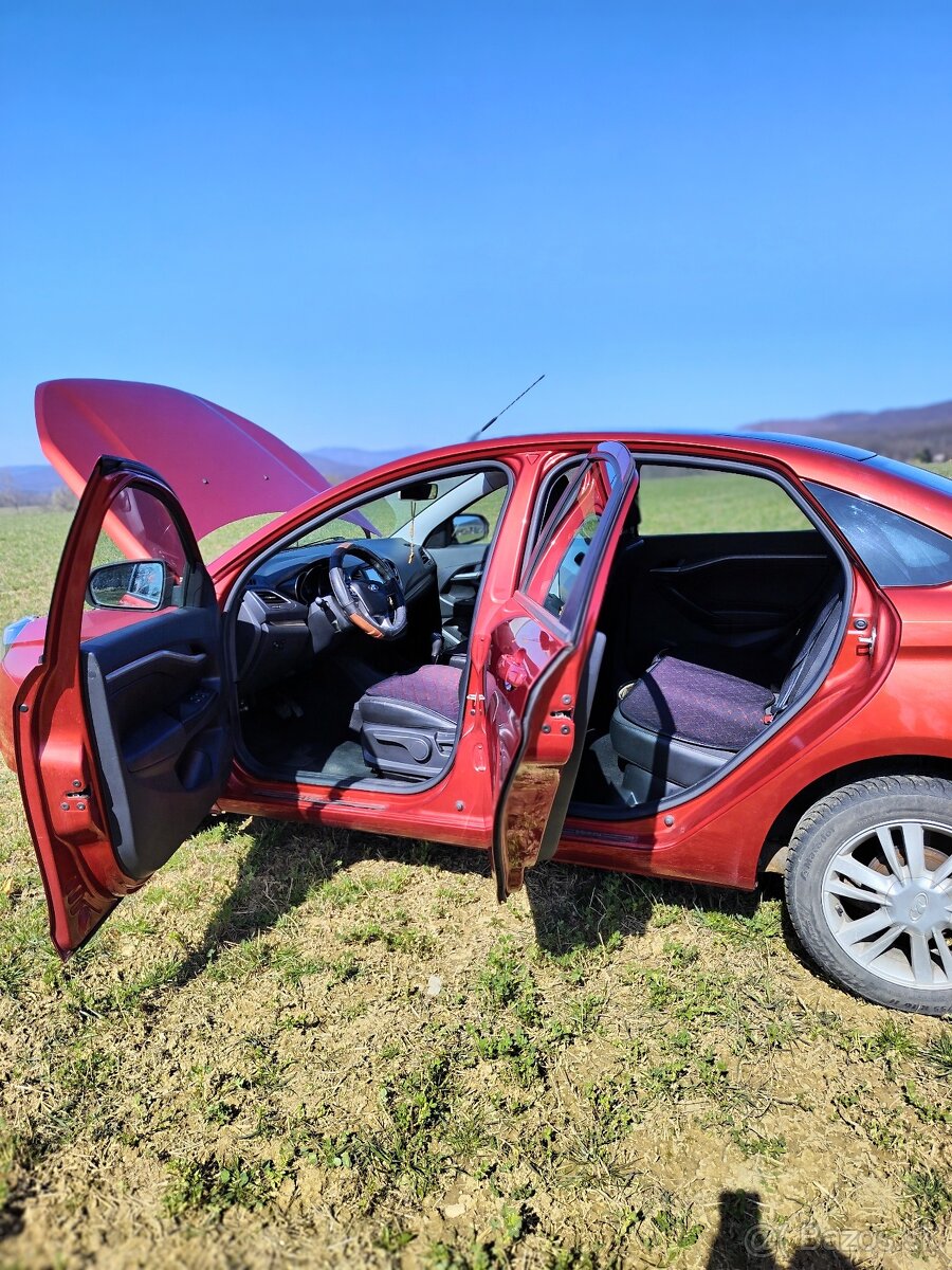Lada Vesta LUXE - automat - 16