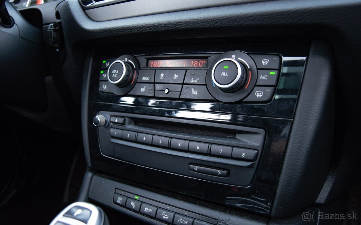 BMW X1 18d xDrive 105KW - 16