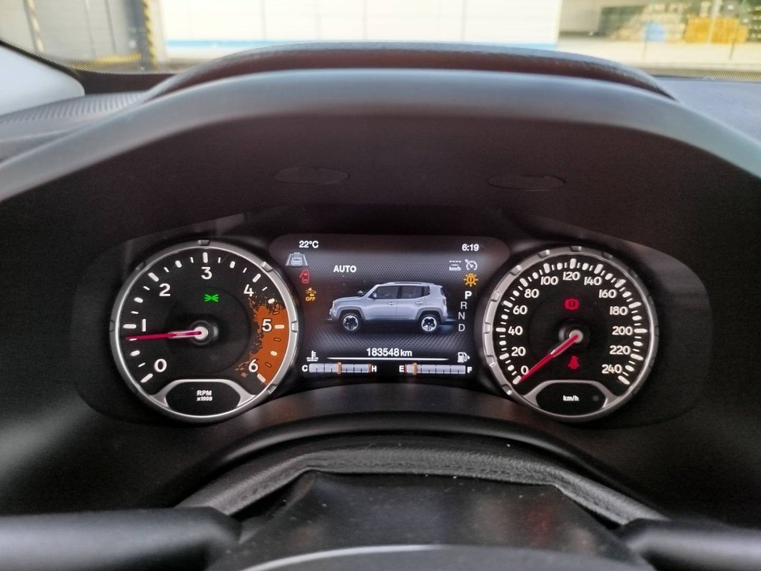 Jeep Renegade 2.0 4X4 AUTOMAT / UZAVIERKA - 16