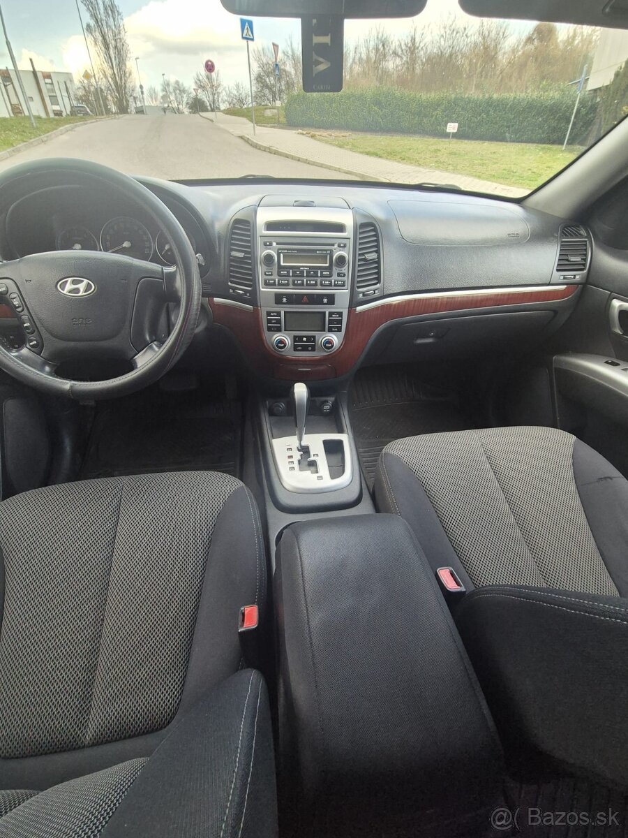 Predám Hyundai Santa Fe 2.2CDRi - 16