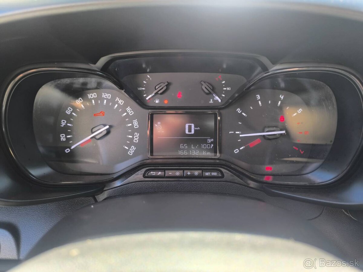 Citroën Berlingo BlueHDi 100 Live M, odpočet DPH - 16