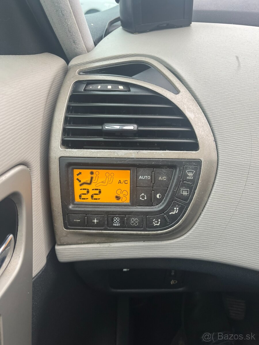 Citroën C4 Picasso 1.6 HDi, 2007, 80 kW - 16