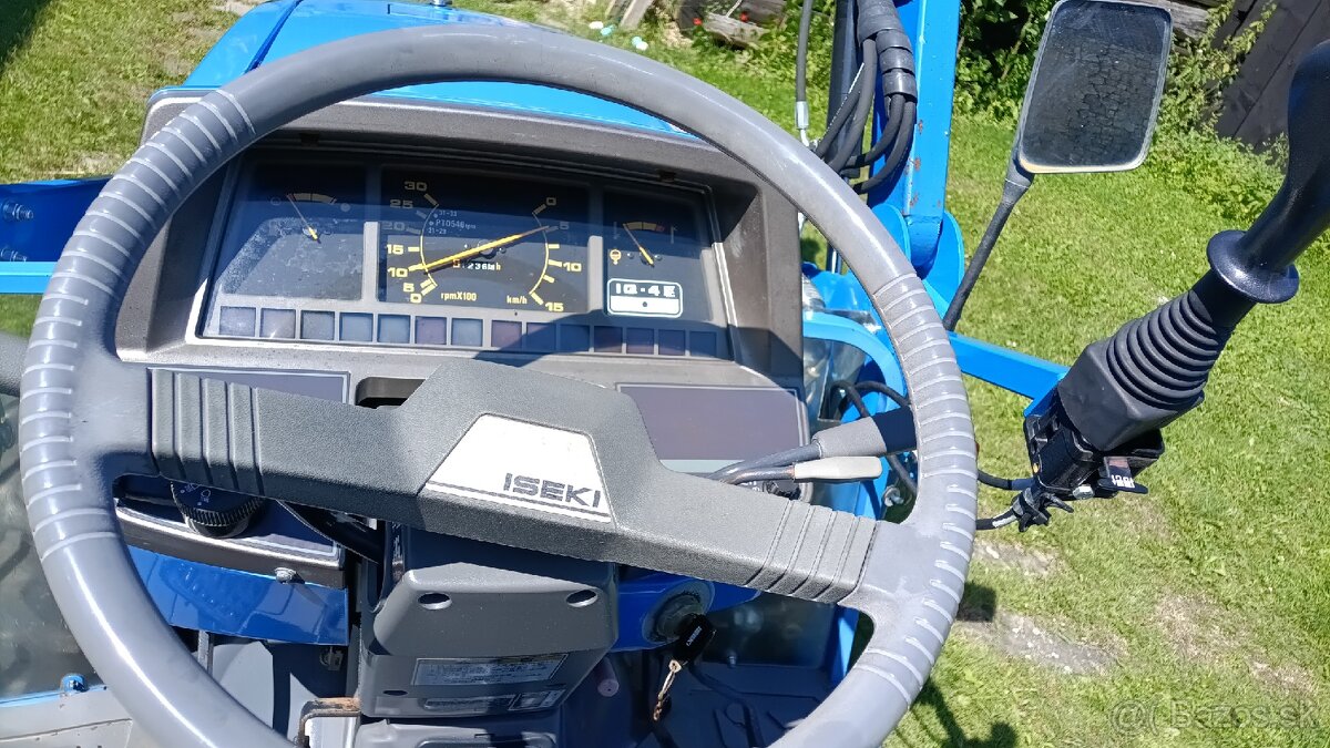 Malotraktor 4x4 s čelným nakladačom Iseki geas 21 - 16