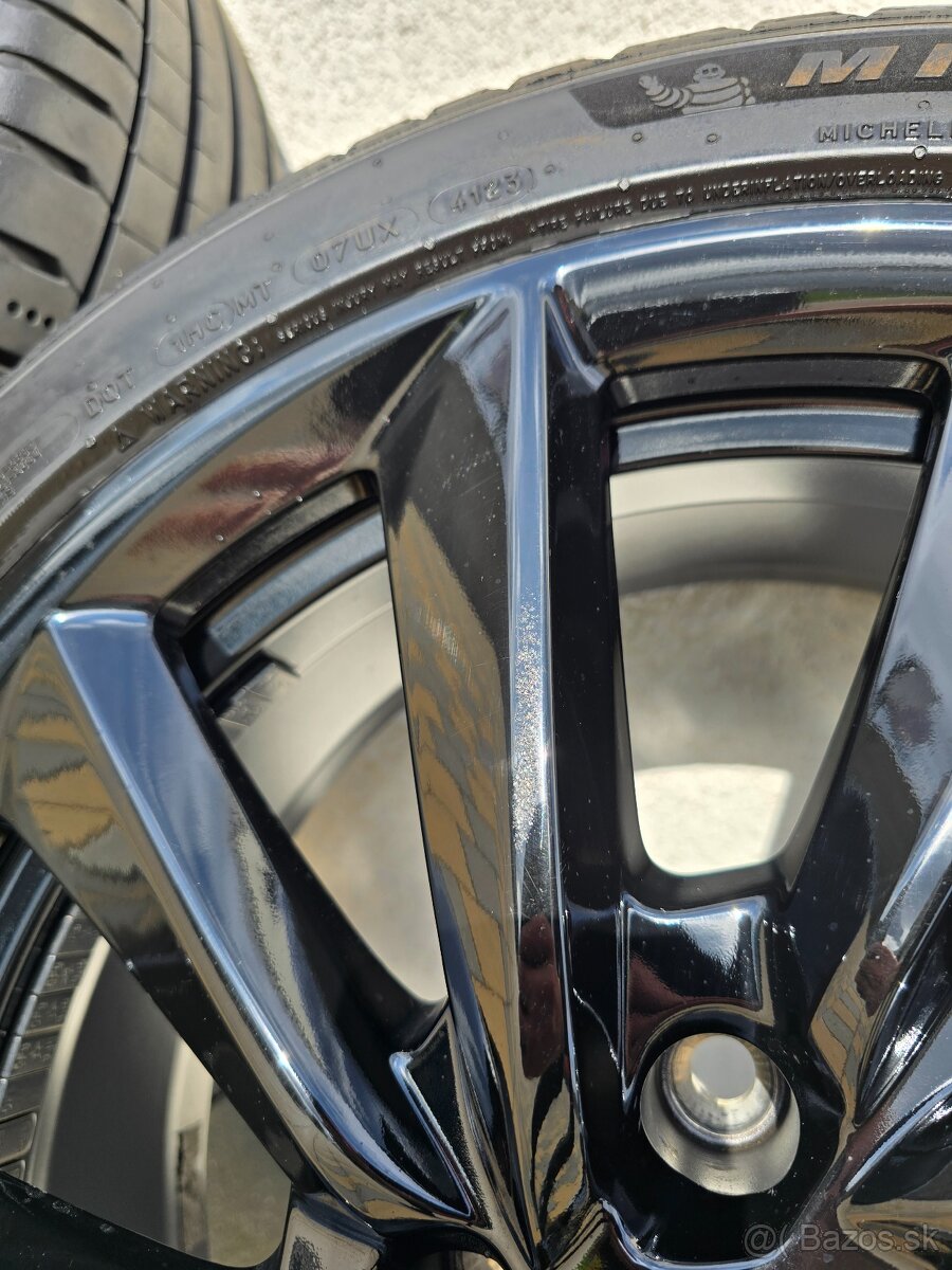 Letná sada Ronal 5x114,3 225/45 R18 Michelin PILOT SPORT 5 - 16