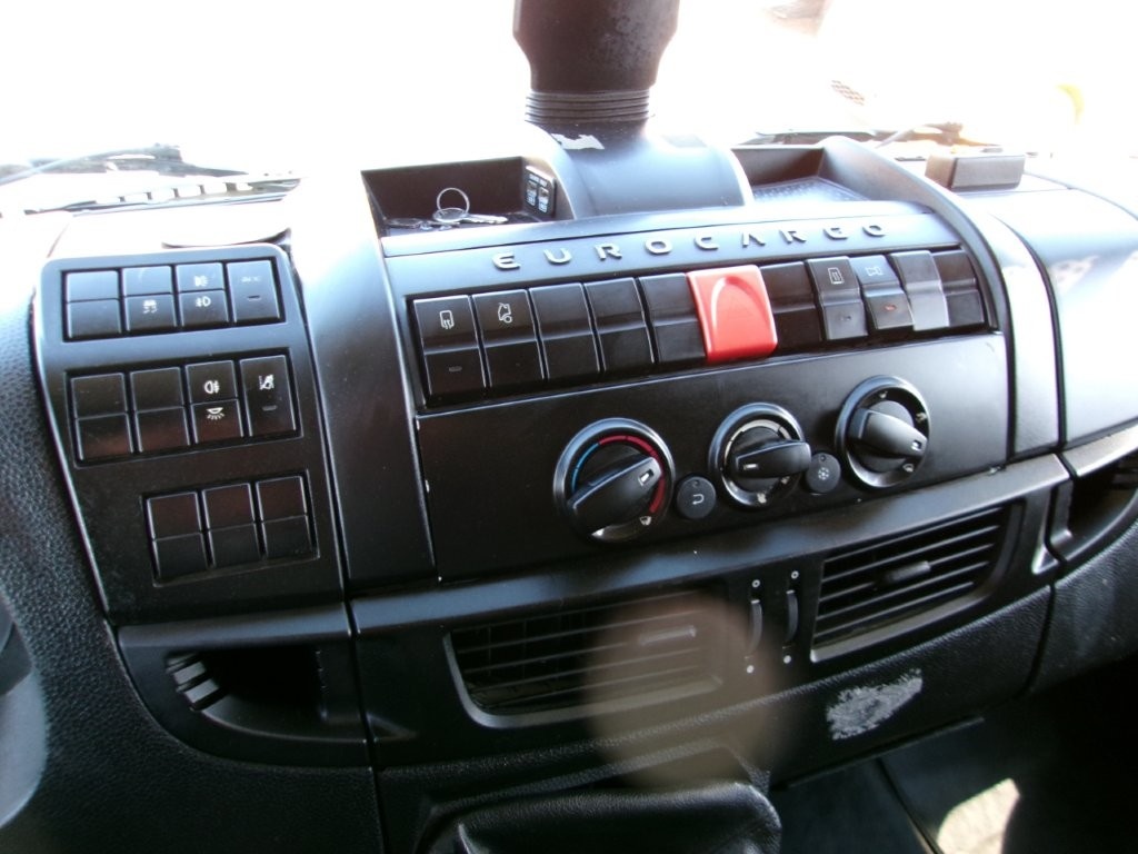 IVECO EuroCargo 120E - 16