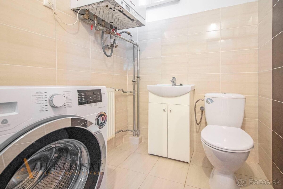 Na predaj 4 izbovy rodinny dom - 16