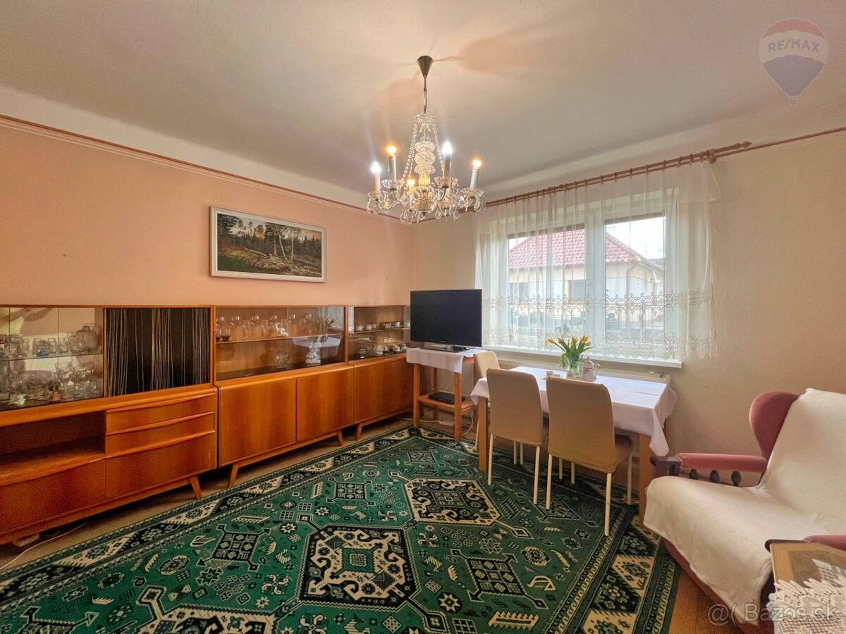 Na predaj rodinný dom v obci Veľké Uherce - 16
