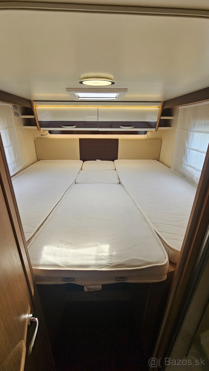 170PS 2023 5míst obytné auto karavan velmi pěkný stav - 16