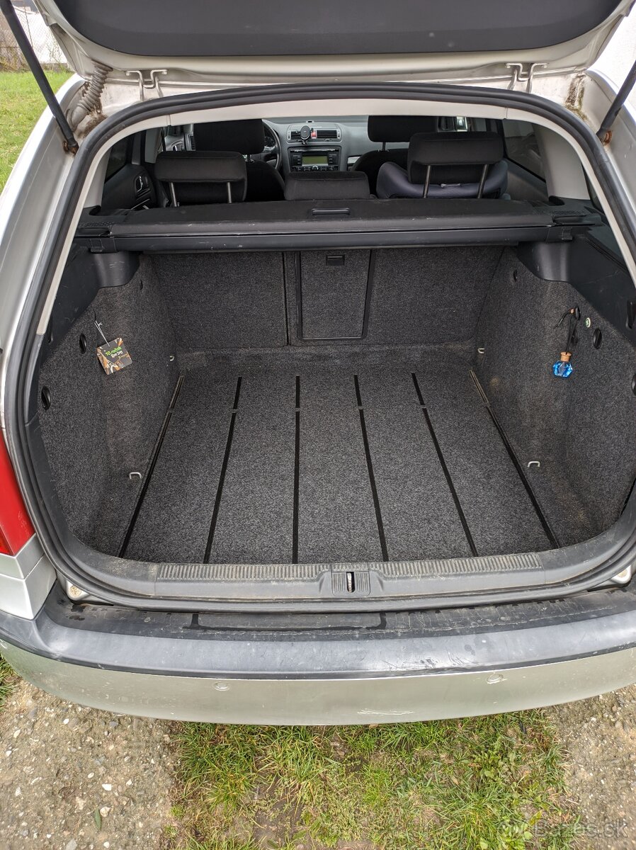 Škoda Octavia II - 16